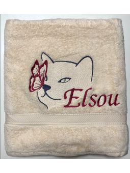 drap de douche beige personnalisé avec chat et papillon brodé et prénom