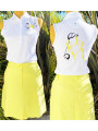 polo blanc sans manches pour femme personnalisées avec golfeuse brodée en jaune et noir